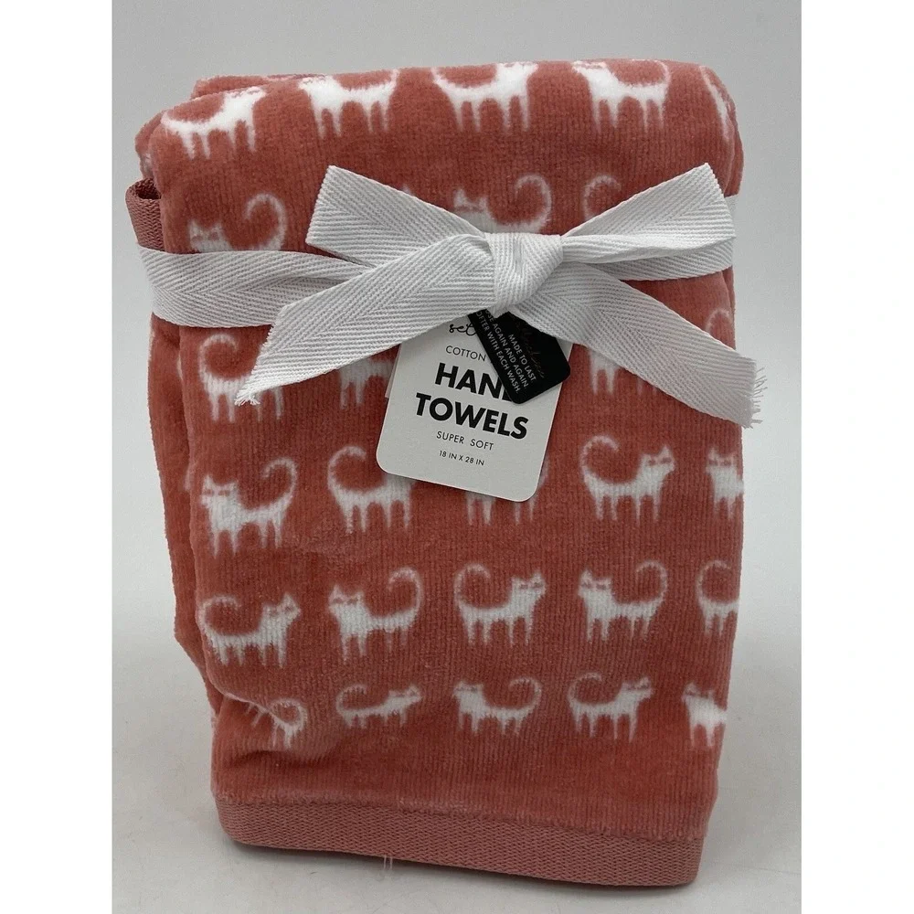 Caro Kitty Cat Print Pink Coral & White Bath (2) & Hand Towel (2) Set of 4 Total